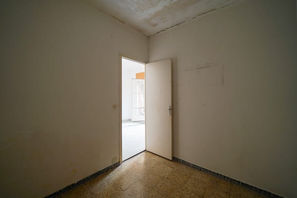 Habitación antes de reforma integral