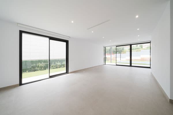 Salón-comedor en vivienda eficiente