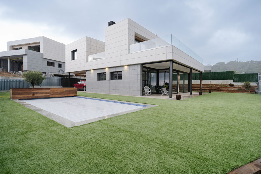Vista exterior vivienda unifamiliar de diseño