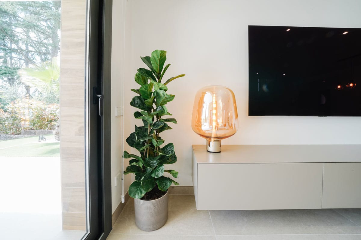 Detalle de una casa positiva en Barcelona