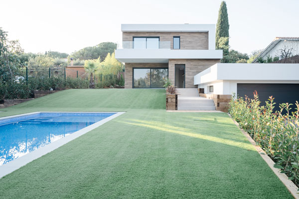 Vivienda unifamiliar sana y eficiente con piscina
